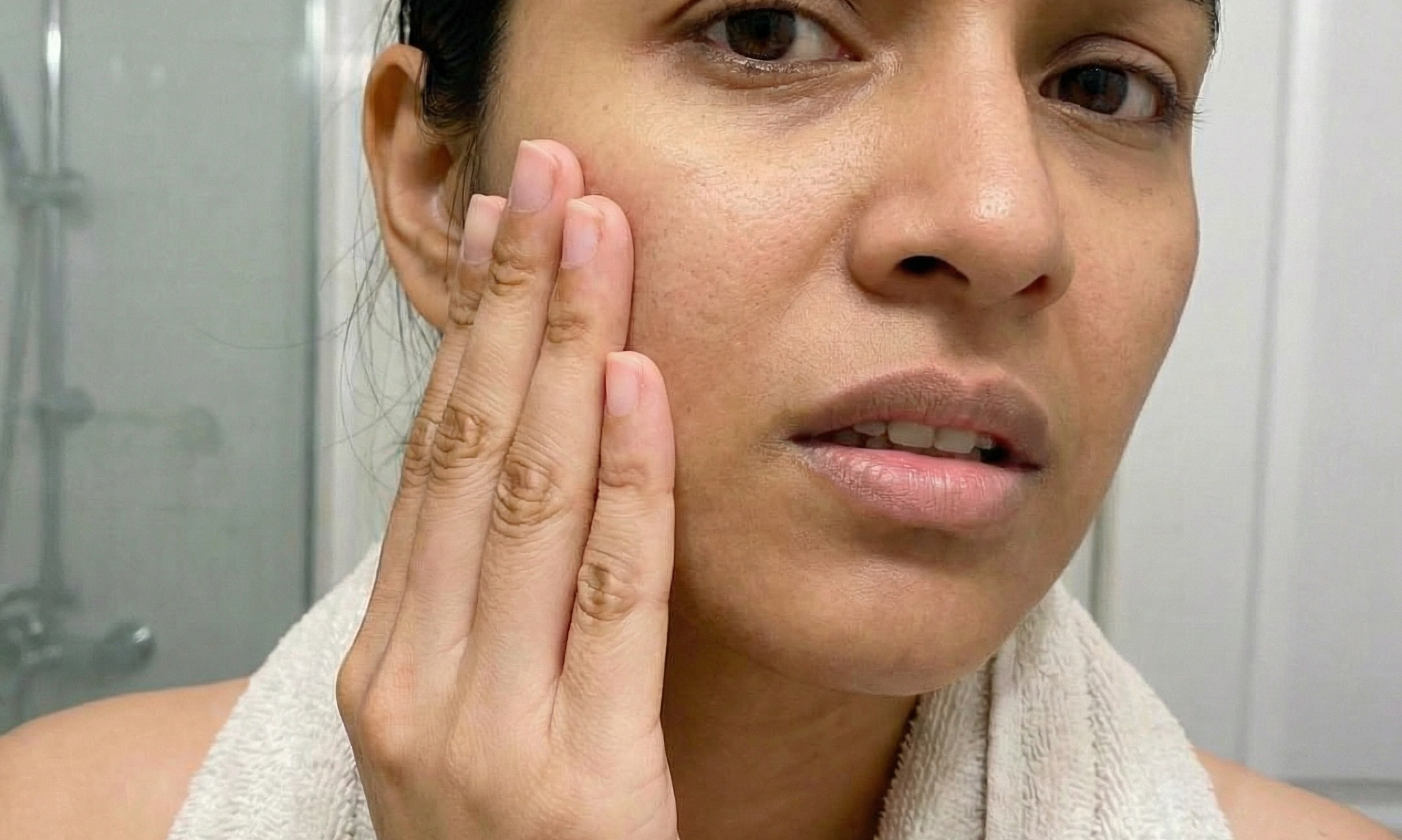 Skin Feels Tight After Washing Your Face? Here’s What It Really Means